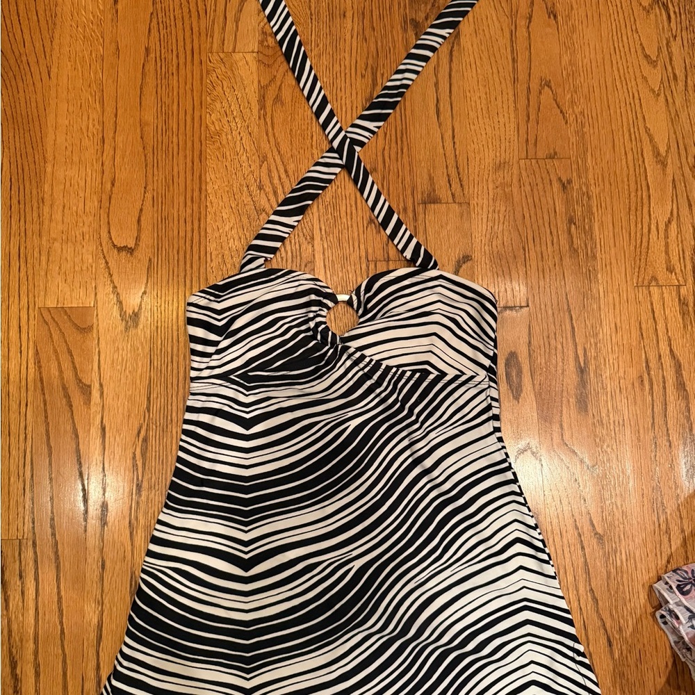 Vintage Mixit Y2K Monochrome Striped Swim Top